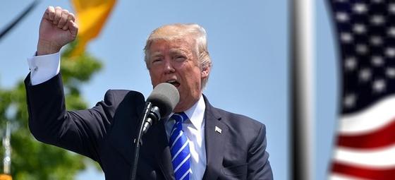 Импичмент Трампа: новые документы проливают свет на контакты Помпео и Джулиани Импичмент Трампа: новые документы проливают свет на контакты Помпео и Джулиани