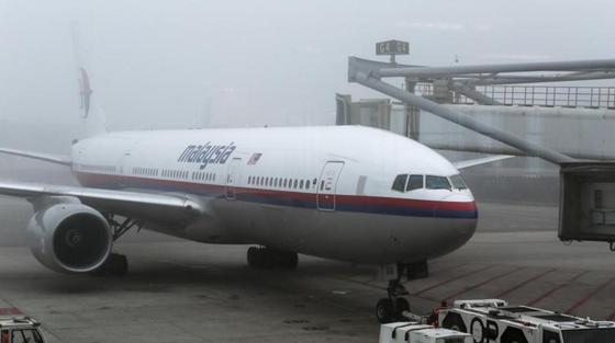 Появилась новая версия исчезновения малайзийского "боинга" MH370 Появилась новая версия исчезновения малайзийского "боинга" MH370