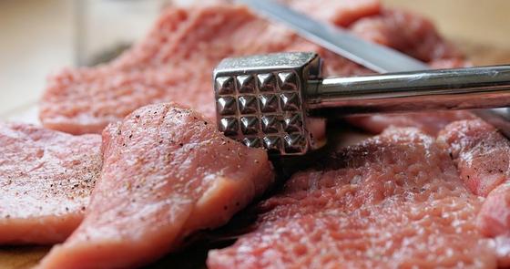 Названы регионы, где живут главные "мясоеды" страны Названы регионы, где живут главные "мясоеды" страны