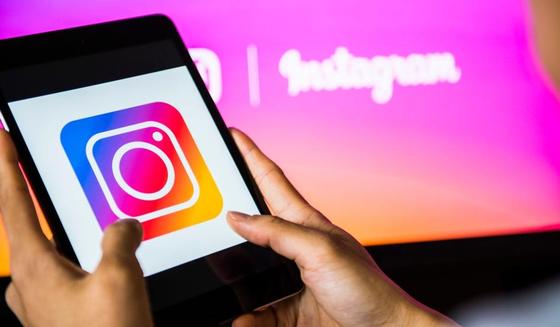 Instagram начал скрывать лайки во всем мире Instagram начал скрывать лайки во всем мире