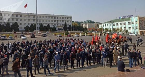 митинг Ош 3 митинг Ош 3