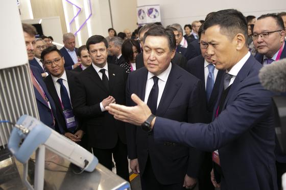 «Казахтелеком» продемонстрировал возможности 5G в рамках АЭФ «Казахтелеком» продемонстрировал возможности 5G в рамках АЭФ