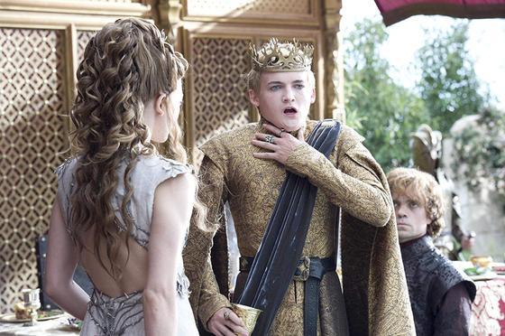 «Игра престолов»: рейтинги и мнения о разных сезонах сериала «Игра престолов»: рейтинги и мнения о разных сезонах сериала