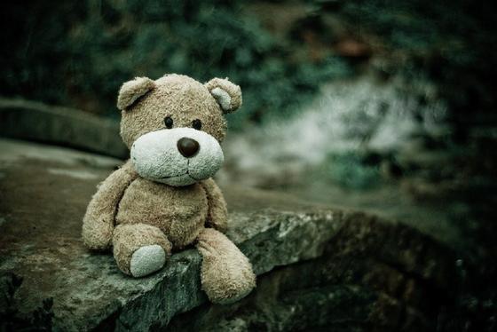 Около 15 ножевых ранений насчитали на теле убитой 3-летней девочки из Сатпаева Около 15 ножевых ранений насчитали на теле убитой 3-летней девочки из Сатпаева