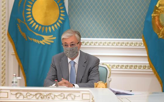Токаев провел расширенное заседание Совета по управлению Международным финансовым центром "Астана" Токаев провел расширенное заседание Совета по управлению Международным финансовым центром "Астана"