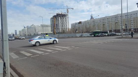 Три автобуса столкнулись в Нур-Султане: что известно (онлайн) Три автобуса столкнулись в Нур-Султане: что известно (онлайн)