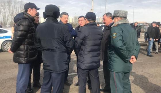 Три автобуса столкнулись в Нур-Султане: что известно (онлайн) Три автобуса столкнулись в Нур-Султане: что известно (онлайн)