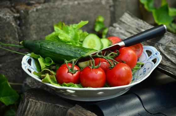Салаты на зиму: простые рецепты вкусных заготовок Салаты на зиму: простые рецепты вкусных заготовок