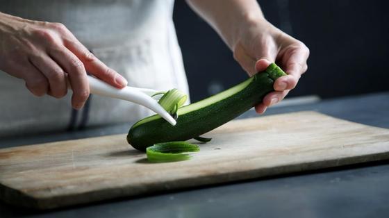 Салаты на зиму: простые рецепты вкусных заготовок Салаты на зиму: простые рецепты вкусных заготовок