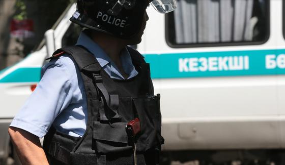 Более 12 тысяч силовиков будут обеспечивать порядок в период карантина Более 12 тысяч силовиков будут обеспечивать порядок в период карантина