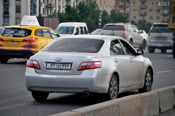 Тургумбаев объяснил, почему в МВД хотят ставить на учет авто с армянскими и кыргызскими номерами Тургумбаев объяснил, почему в МВД хотят ставить на учет авто с армянскими и кыргызскими номерами