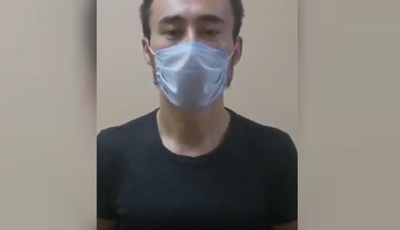 Перепалка в автобусе: ехавший без маски алматинец извинился после инцидента (видео) Перепалка в автобусе: ехавший без маски алматинец извинился после инцидента (видео)
