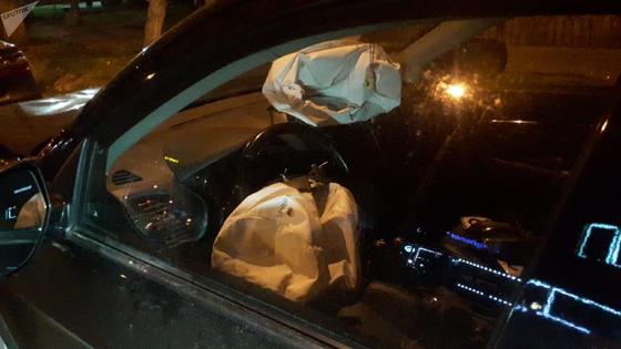 Пострадавшие задержали пьяного виновника массовой аварии в Алматы (фото) Пострадавшие задержали пьяного виновника массовой аварии в Алматы (фото)
