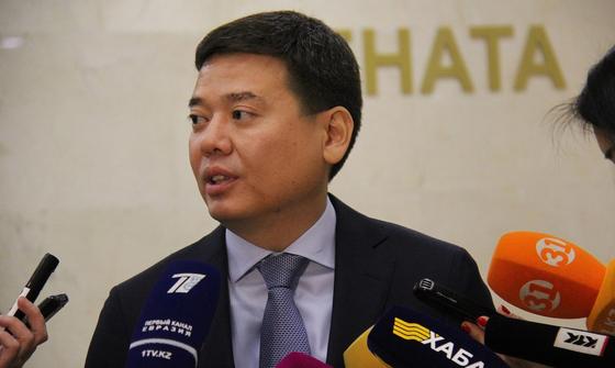 Бекетаев предложил не наказывать за нарушения сроков регистрации прав на имущество Бекетаев предложил не наказывать за нарушения сроков регистрации прав на имущество