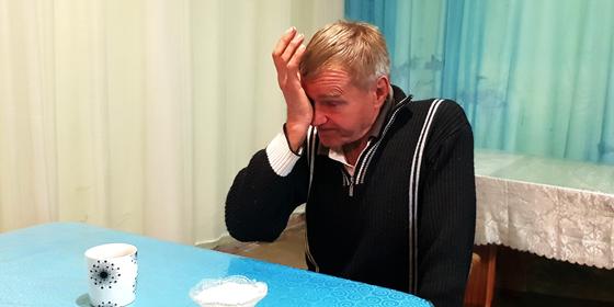 Отец-одиночка пытается вернуть сына из детского дома в Алматинской области Отец-одиночка пытается вернуть сына из детского дома в Алматинской области