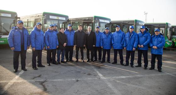 Первые электронные табло появились на остановках по линии BRT в Алматы (фото) Первые электронные табло появились на остановках по линии BRT в Алматы (фото)