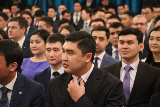 Как Токаев принимал в Акорде участников президентского резерва Как Токаев принимал в Акорде участников президентского резерва