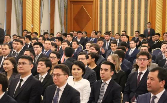 Встреча Токаева с резервистами в январе 2020 года. Фото: NUR.KZ Встреча Токаева с резервистами в январе 2020 года. Фото: NUR.KZ