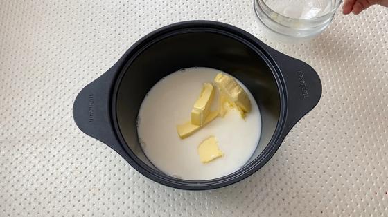 Масло в молоке с водой Масло в молоке с водой