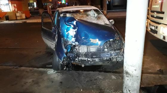 Мгновенная карма: два человека попали в ДТП на угнанной машине в Алматы (фото) Мгновенная карма: два человека попали в ДТП на угнанной машине в Алматы (фото)