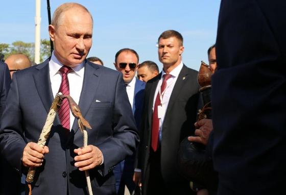 Назарбаев и Путин вместе прогулялись по Москве (фото) Назарбаев и Путин вместе прогулялись по Москве (фото)