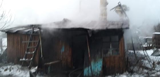 Пожар в частном доме в ВКО Пожар в частном доме в ВКО