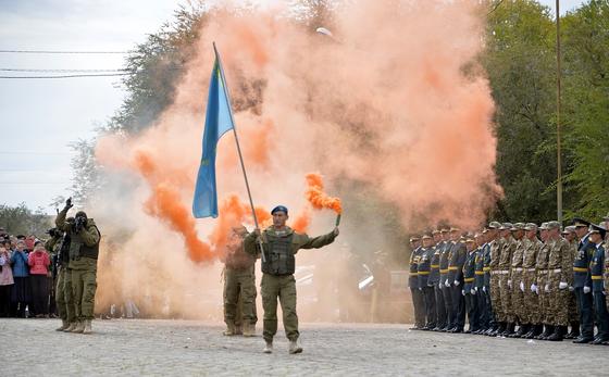ҚР Қорғаныс министрлігінің өкілдері әскери қызметшілердің қызмет жағдайларымен және проблемалық мәселелерімен танысты ҚР Қорғаныс министрлігінің өкілдері әскери қызметшілердің қызмет жағдайларымен және проблемалық мәселелерімен танысты