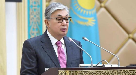 Назарбаев: Токаев - именно тот человек, которому можно доверить управление Казахстаном Назарбаев: Токаев - именно тот человек, которому можно доверить управление Казахстаном