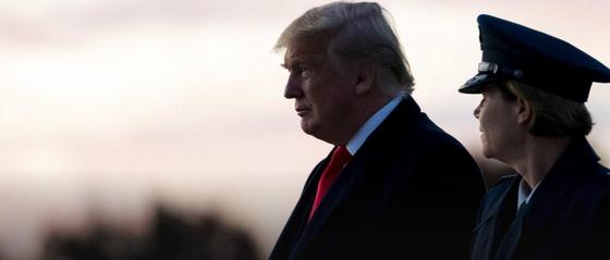 Военные полномочия Трампа по Ирану намерены ограничить в США Военные полномочия Трампа по Ирану намерены ограничить в США