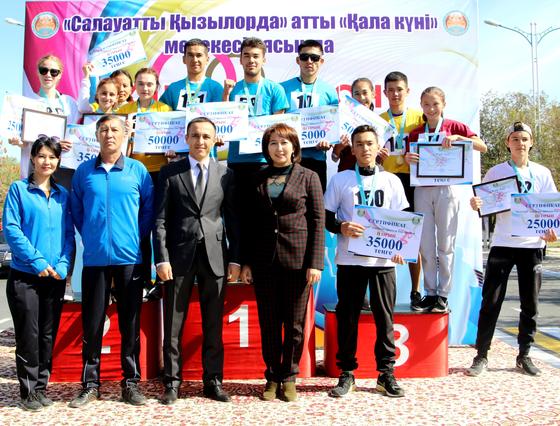 Қызылордада 1500-ге жуық адам қатысқан жүгіру фарафоны өтті (видео) Қызылордада 1500-ге жуық адам қатысқан жүгіру фарафоны өтті (видео)