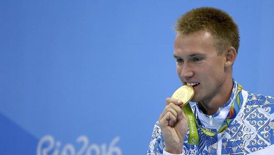 Кражу зеркал с авто Баландина подтвердили в МВД Кражу зеркал с авто Баландина подтвердили в МВД