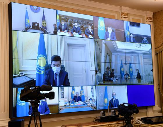 Назарбаев провел заседание Совета безопасности Назарбаев провел заседание Совета безопасности
