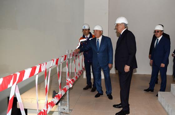 Назарбаев посетил новый физкультурный комплекс в Алматинской области (фото) Назарбаев посетил новый физкультурный комплекс в Алматинской области (фото)