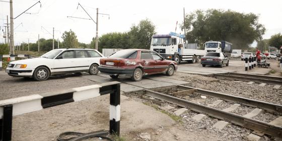 Пострадавших в аварии на станции Шамалган детей перевели в больницу Алматы Пострадавших в аварии на станции Шамалган детей перевели в больницу Алматы