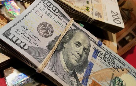 Экономист: Новые правила для обменников могут вызвать рост ограблений Экономист: Новые правила для обменников могут вызвать рост ограблений