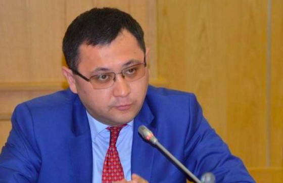 Водитель потерял 600 тыс. тенге из-за остановивших его полицейских в Актау Водитель потерял 600 тыс. тенге из-за остановивших его полицейских в Актау