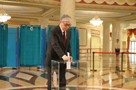 Қазақстанда президент сайлауы басталды Қазақстанда президент сайлауы басталды