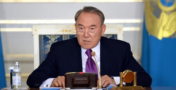 Назарбаев: Мы потратили $30 млрд на дороги – это был единственный выход Назарбаев: Мы потратили $30 млрд на дороги – это был единственный выход