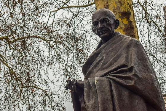Останки Махамты Ганди украли в день его 150-летия Останки Махамты Ганди украли в день его 150-летия