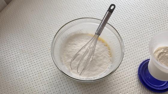 Мука в миске Мука в миске