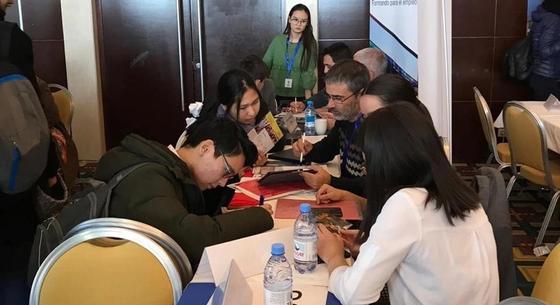 В Атырау впервые проходит выставка зарубежных ВУЗов «International Education Fair» В Атырау впервые проходит выставка зарубежных ВУЗов «International Education Fair»