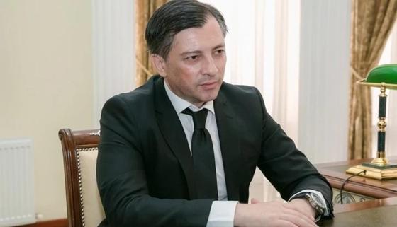 "Я оказался слабым в системе беспредела": Вице-президент Абхазии подал в отставку из-за удара по голове "Я оказался слабым в системе беспредела": Вице-президент Абхазии подал в отставку из-за удара по голове
