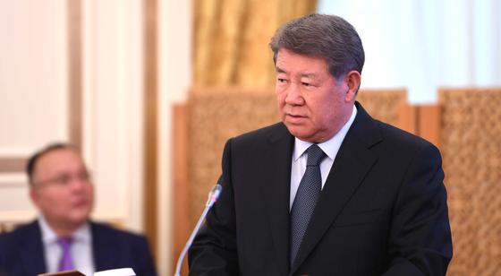 Назарбаев потребовал сократить уровни управления фондом «Самрук-Казына» Назарбаев потребовал сократить уровни управления фондом «Самрук-Казына»