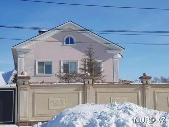 Кто живет в актюбинском особняке Бергея Рыскалиева, сбежавшего в Лондон Кто живет в актюбинском особняке Бергея Рыскалиева, сбежавшего в Лондон
