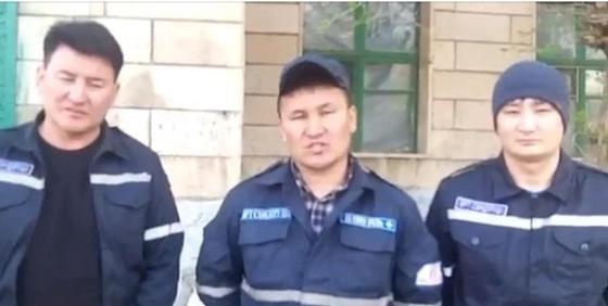 Пожарные из Жезказгана просят повысить им зарплату Пожарные из Жезказгана просят повысить им зарплату
