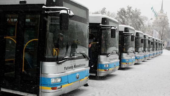 Алматинских перевозчиков наказали за плохую подготовку к зимнему сезону Алматинских перевозчиков наказали за плохую подготовку к зимнему сезону