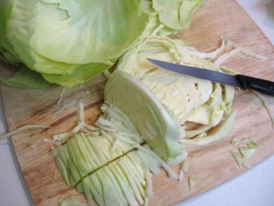 Тушеная капуста с мясом и грибами на сковороде Тушеная капуста с мясом и грибами на сковороде