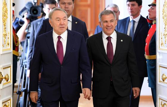 Назарбаев встретился с президентом Татарстана (фото) Назарбаев встретился с президентом Татарстана (фото)