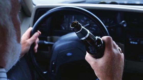 Житель СКО убеждал полицейских, что со своим 40-летним стажем может ездить за рулем пьяным Житель СКО убеждал полицейских, что со своим 40-летним стажем может ездить за рулем пьяным