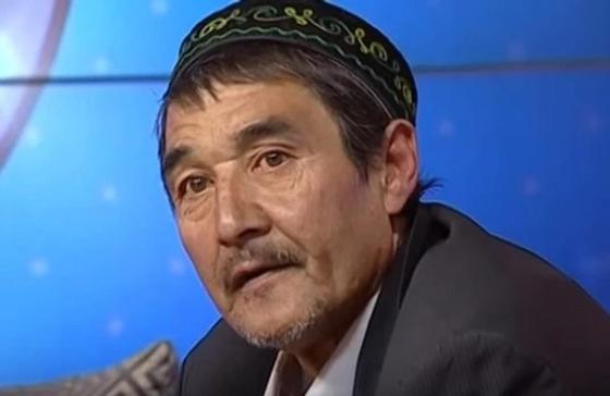 Туған қызы бас тартты:Түнгі клубтарда түнеп жүрген азаматтың тағдыры елді жылатты (видео) Туған қызы бас тартты:Түнгі клубтарда түнеп жүрген азаматтың тағдыры елді жылатты (видео)